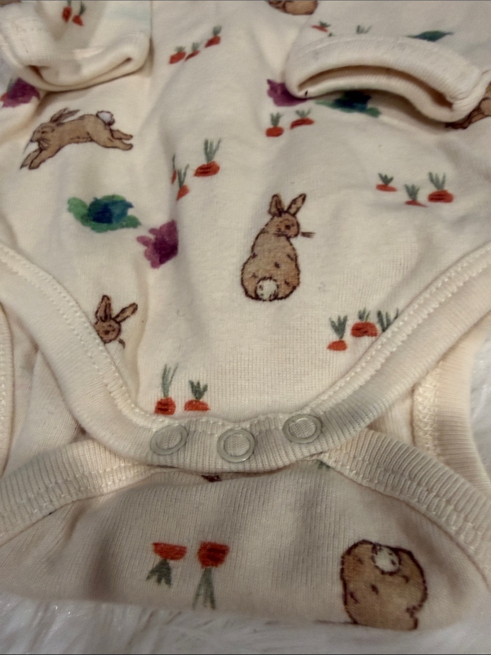 Organic Cream Baby One-Piece with Animal Prints Bundle - Picture 4 of 7